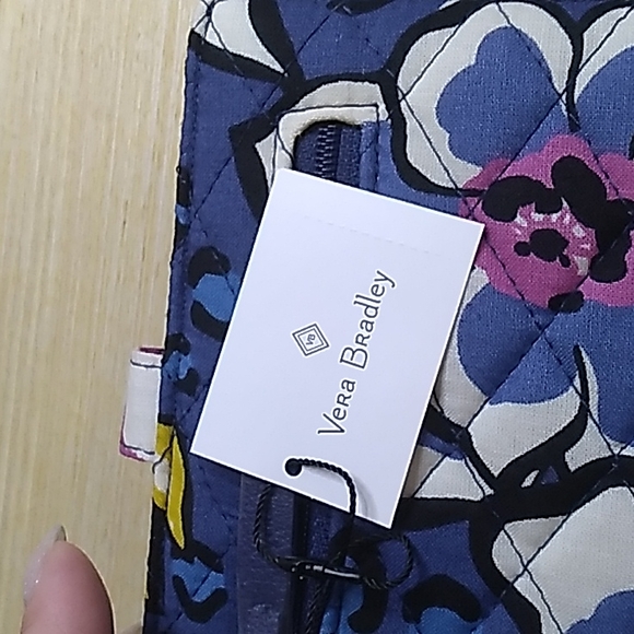 6 x 4.5 Travel Wallet African Violet Vera Bradley - Picture 8 of 8
